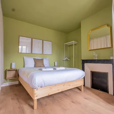 Elegant Bubble - Gare Apartment
