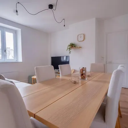 Elegant Bubble - Gare Apartment *